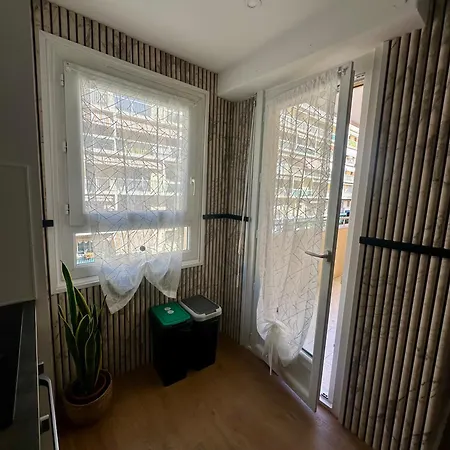 Chez Laulau Апартаменты *